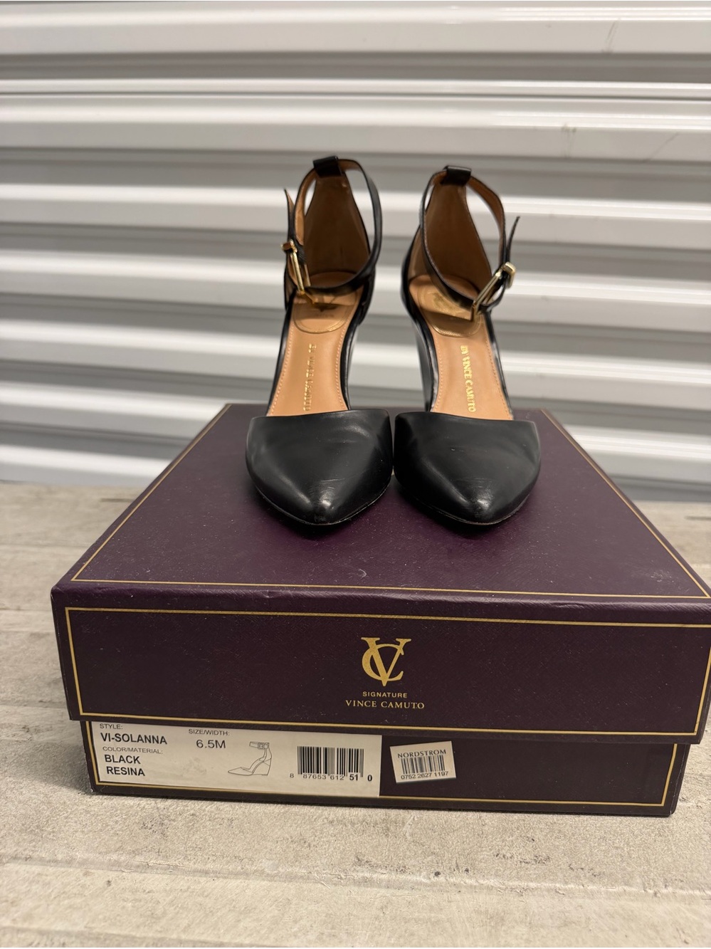 Vince Camuto Black Leather Wedge Heels Size 6.5